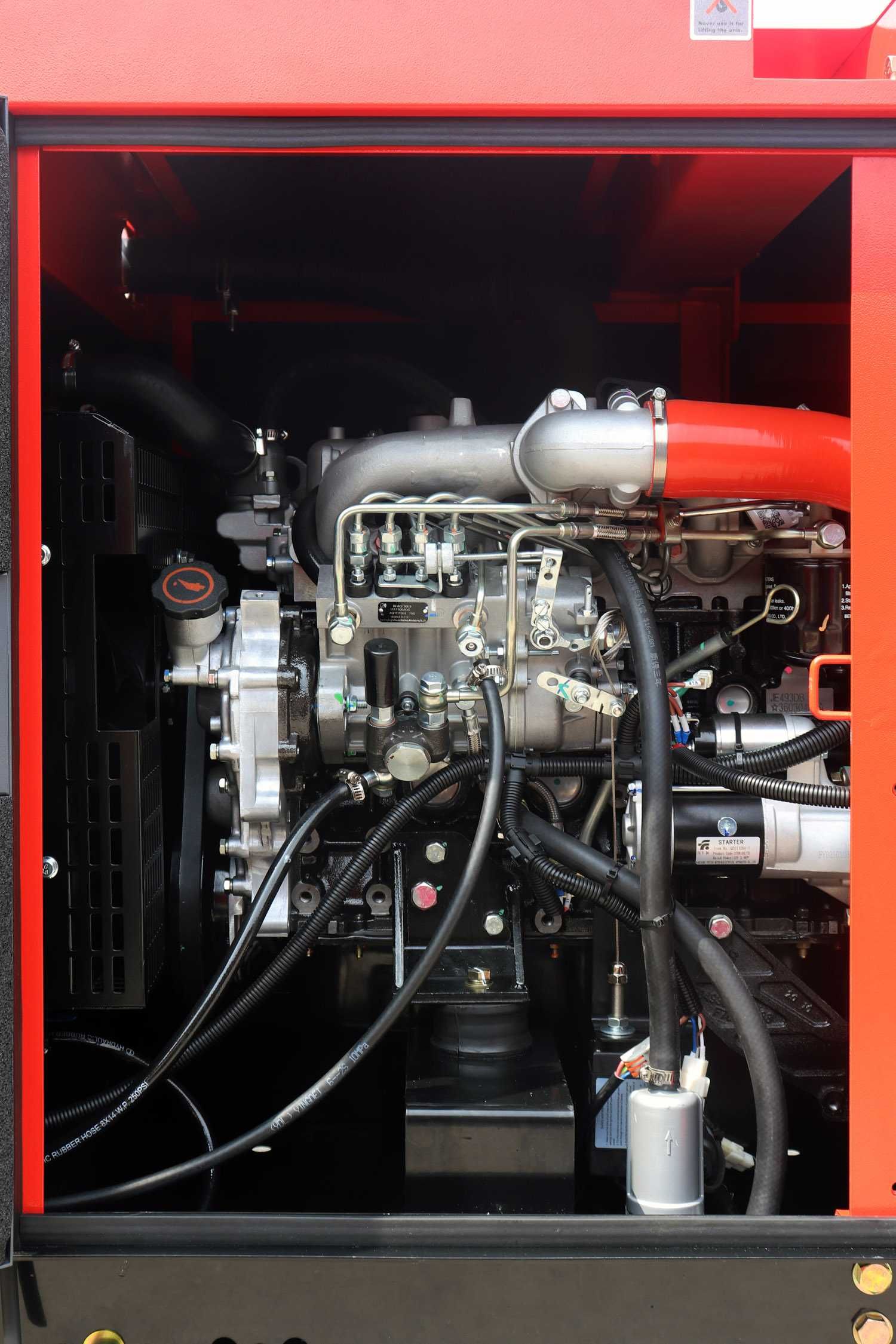 33 KVA / 26 KW   тихи ТРИФАЗНИ  Генератори с Дизелов двигател ISUZU