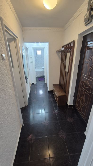 Apartament 2 camere West mall, Omv