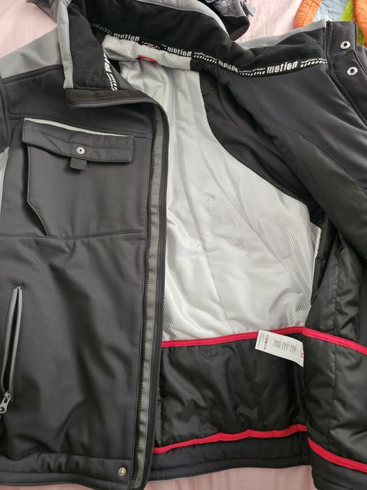 Geaca sport strauss