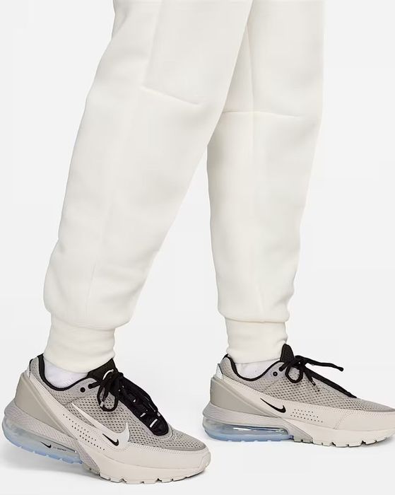 Nike Tech Fleece Women's Track Pants