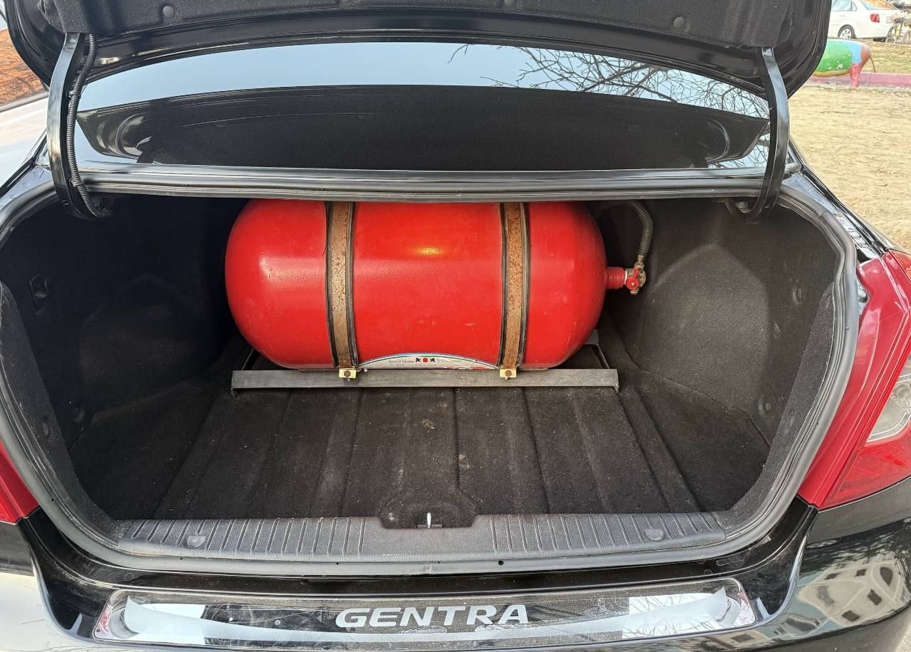 Gentra 1-Poz Mexanika MetanGaz bor Avto Kredit 1 kunda Passportga