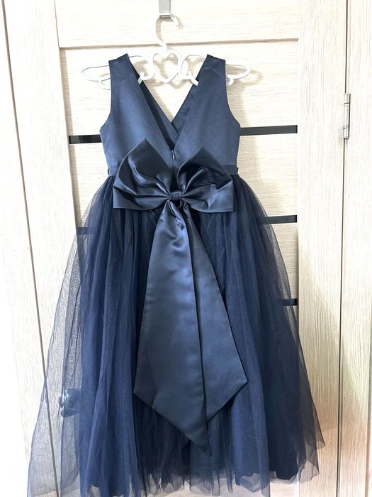 Вечернее, праздничное платье  (новое) (7-8 лет)