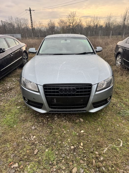Dezmembrari/Dezmembrez Audi a5 2.0 tdi 170 CP