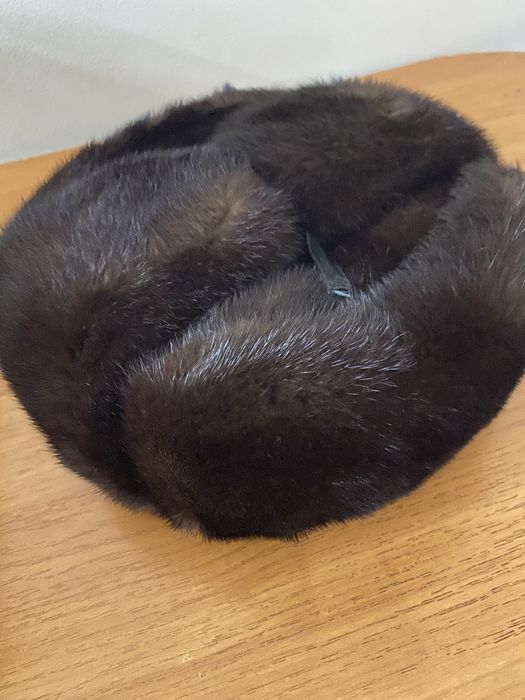 Продам норковую шапку