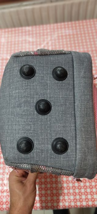 Продавам раница Belmil