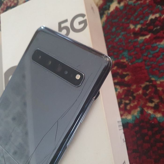Samsung S 10 5 G 8/256 Gb Korea 12 версия