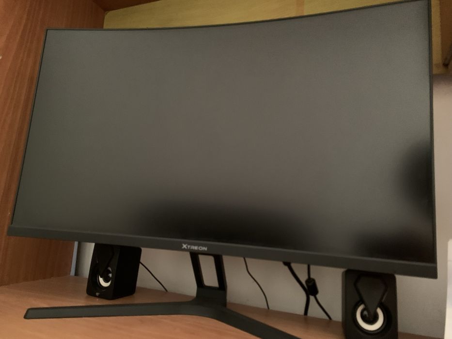 Монитор Xtreon 240Гц с коробкой