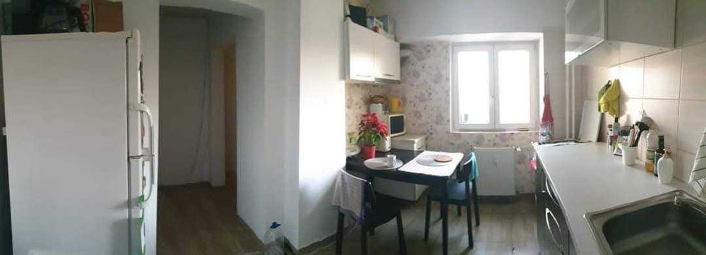 Camera de inchiriat