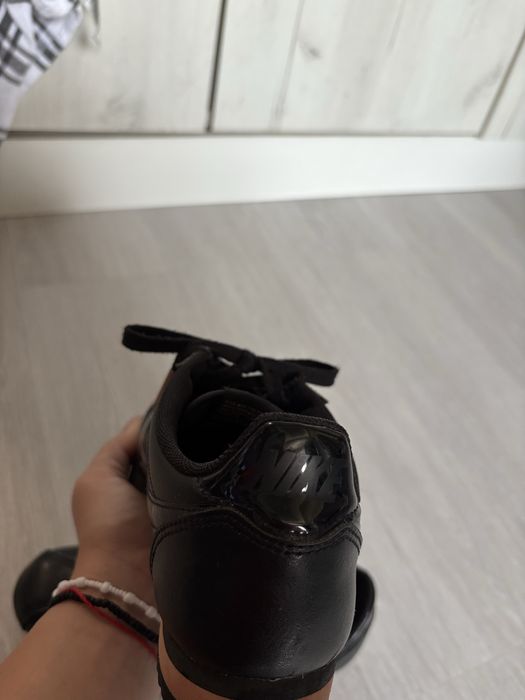 Nike Cortez черни естествена кожа