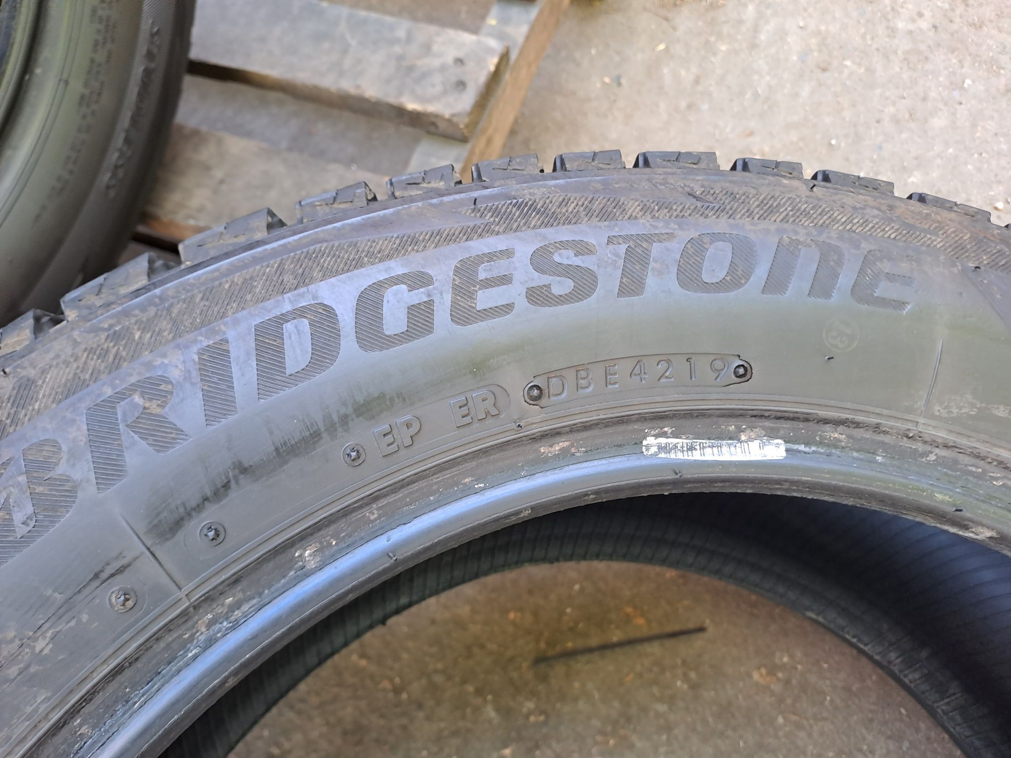 4бр. 215/60/17 Bridgestone Blizzak DM-V2