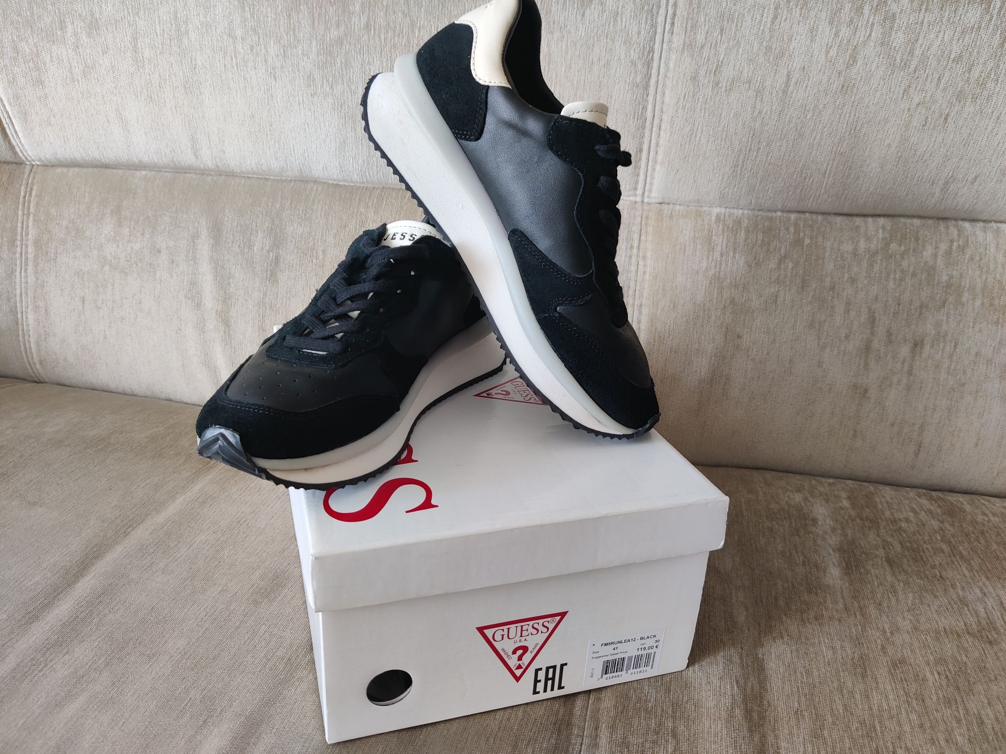 Sneakers Guess bărbați,măr 41, stare foarte bună!