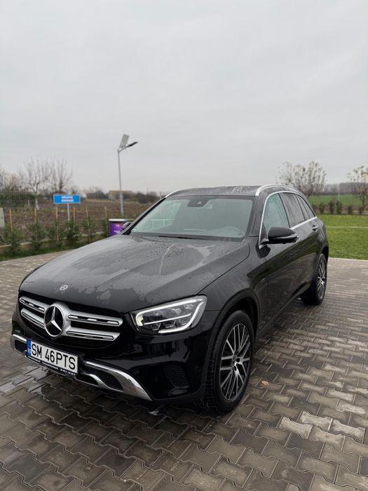 Mercedes GLC300e 163000 km an 2020