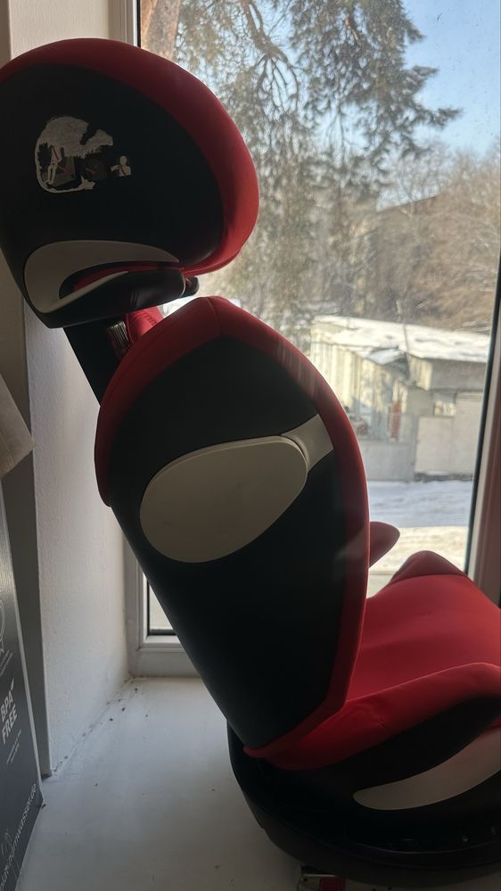 Автокресло Cybex pallas m-fix rebel red 2шт