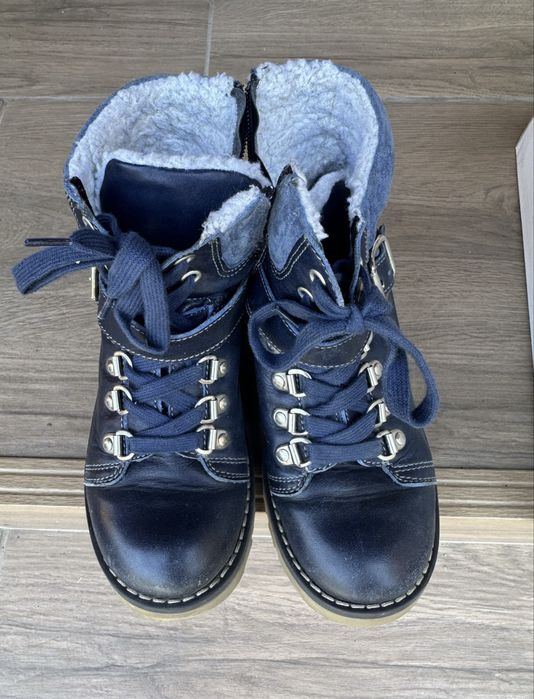 Ghete piele copii, imblanite, stare foarte buna, marime 31