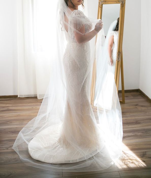 Vand rochie de mireasa
