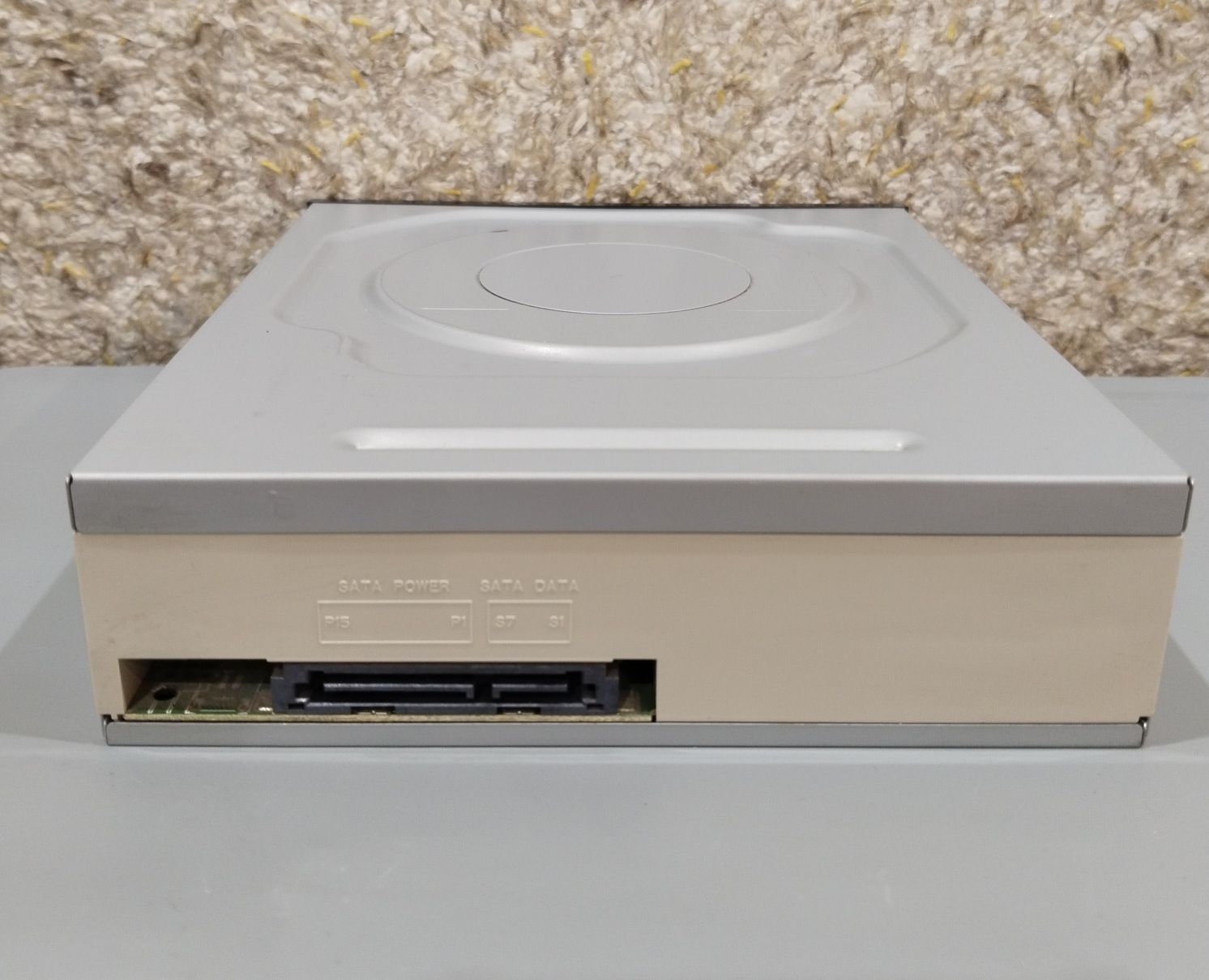 CD ROM дисковод 

Продам CD ROM дисковод цена