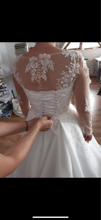 Vând rochie de mireasa