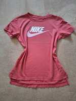 Tricou Nike, mărimea S