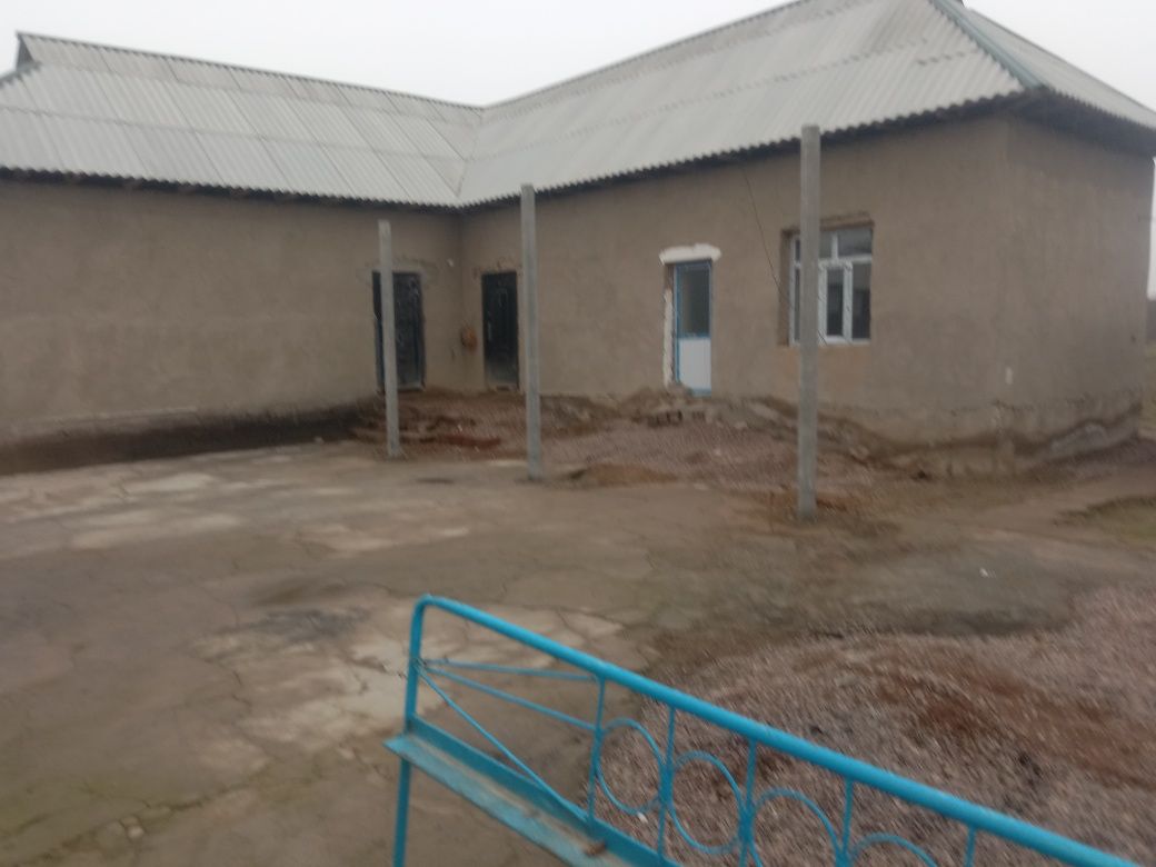 Уй жой срочна сотилади 35 сотих