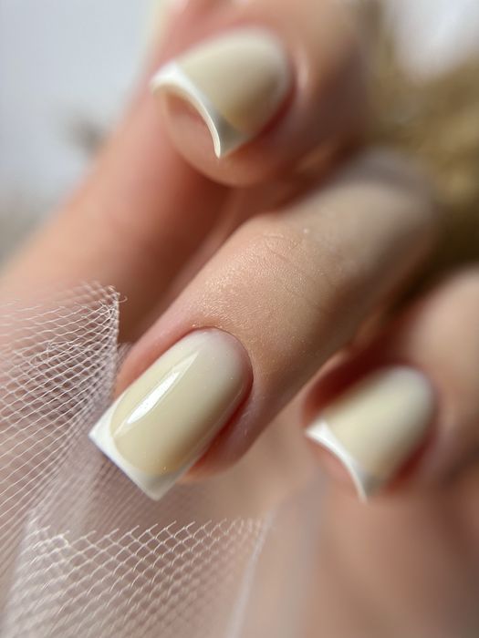 Unghii cu gel-manichiura/pedichiura/unghii problematice+talpi