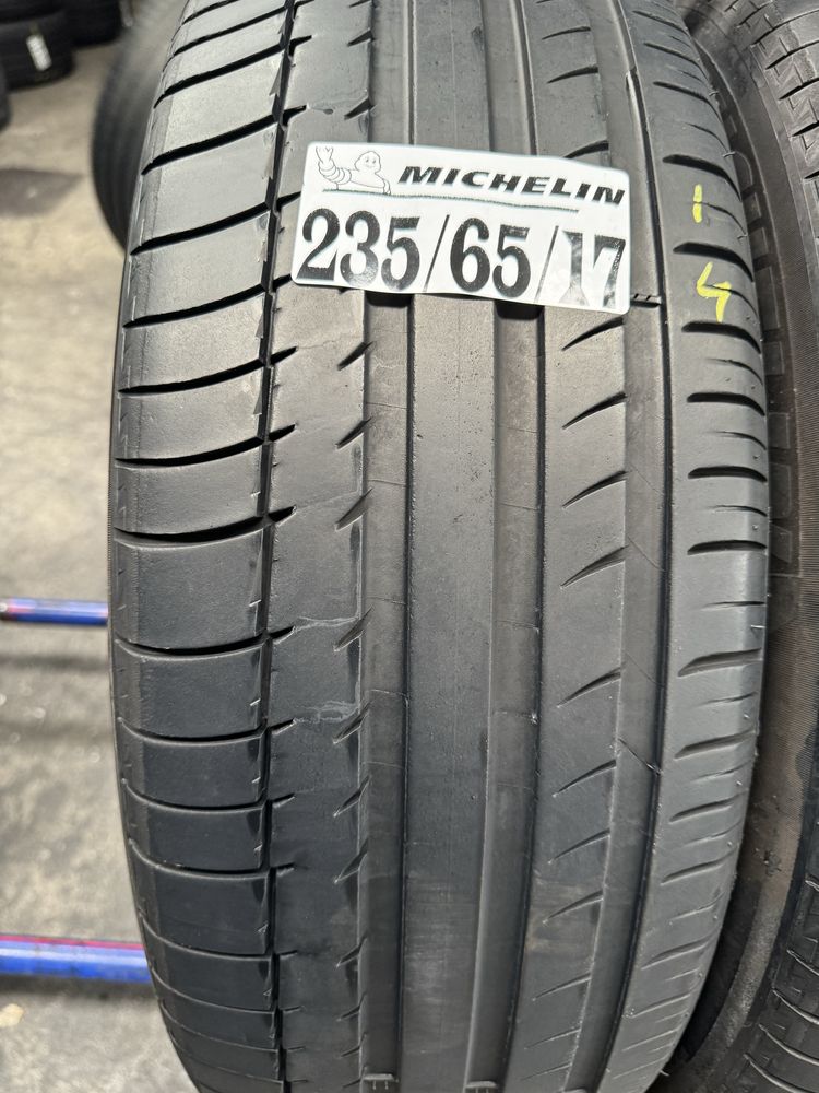 235/65/17 michelin