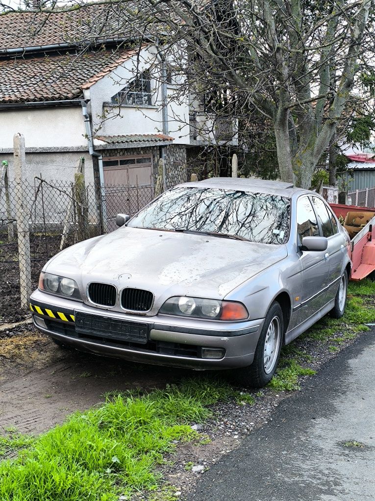 BMW 520i e39 на части