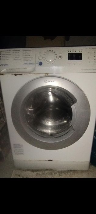 Продам стиральную машинку