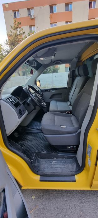 VW T5 2012 autoplatforma