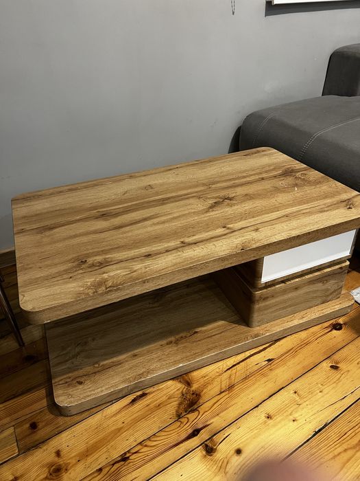 Въртяща се холна маса от МДФ