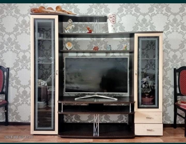 Продам стенку в гостиную