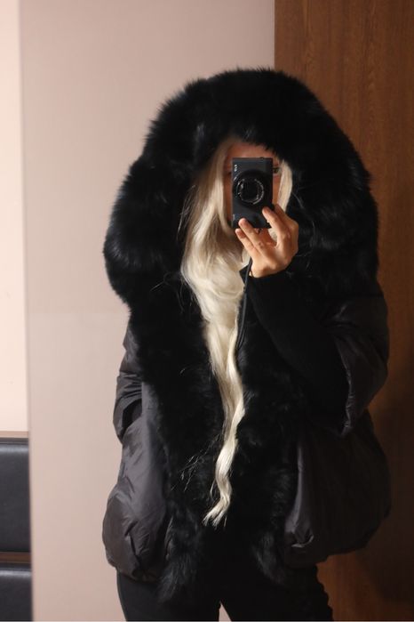 Черно яке с гъши пух и лисица