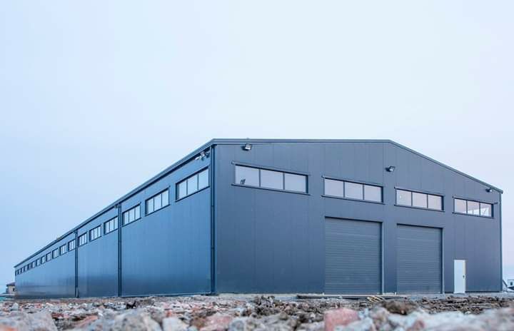 Vand/Schimb hala metalica 12x25x4 sau 5m invelitacu panouri sandwich