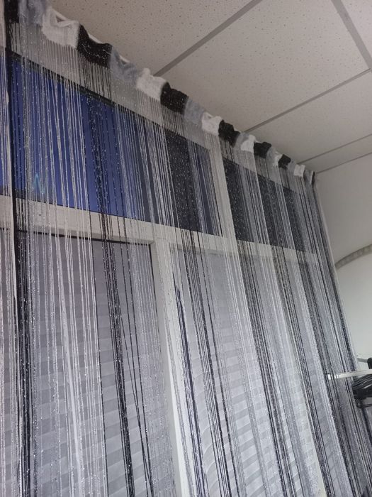 Продам ниточные шторы. две штуки вместе за 10тыс