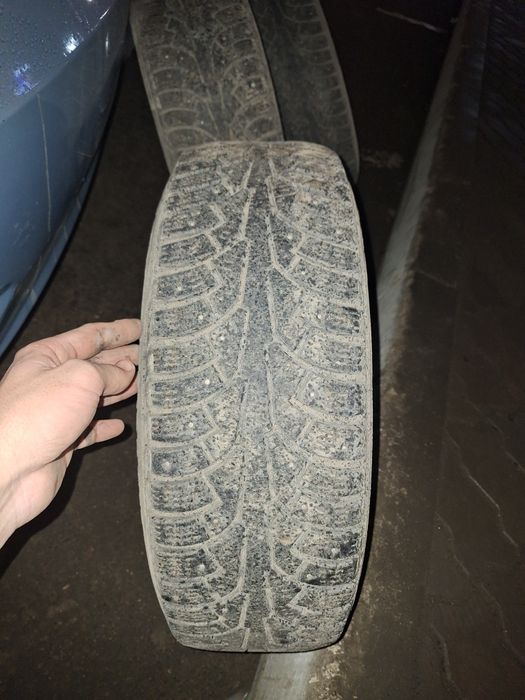 Продам покрышка 15 размера