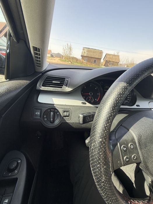 Vand Passat b6 2010