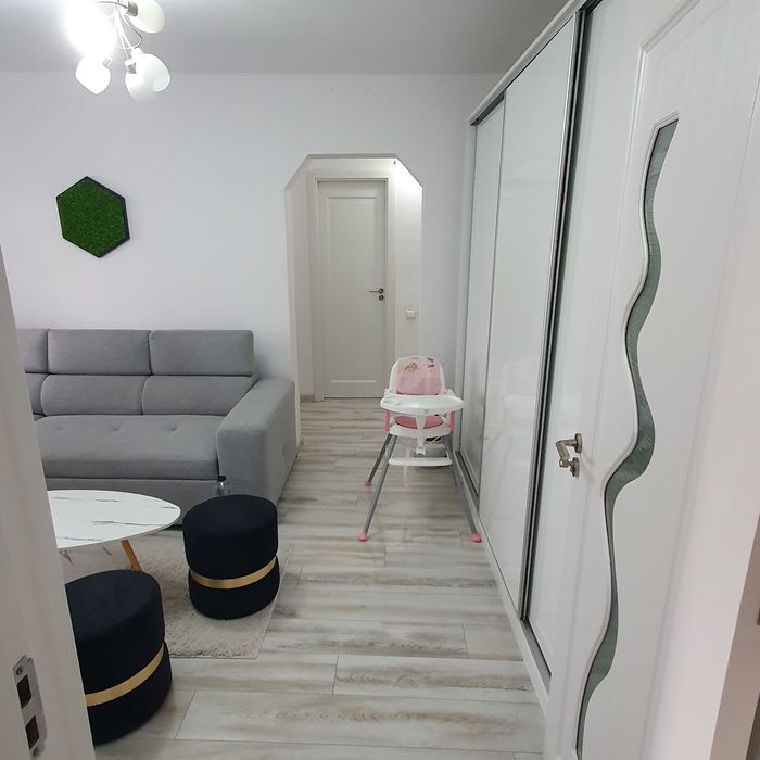 De vânzare apartament cu 3 camere
