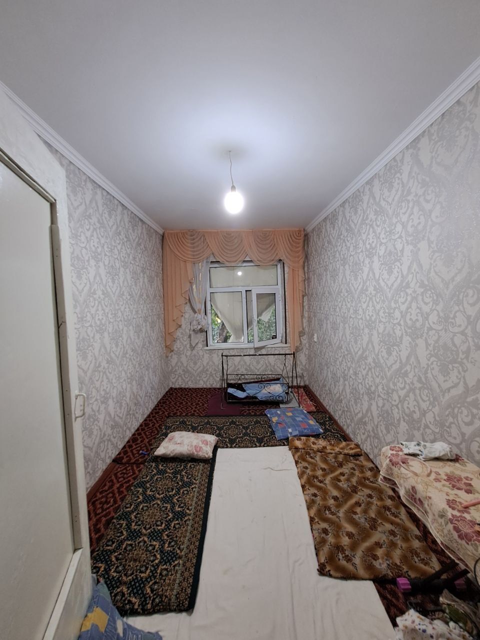 Nishon tumanida xovli sotiladi