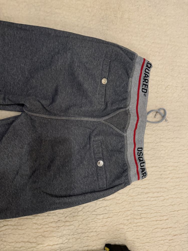 Dsquared, Burberry