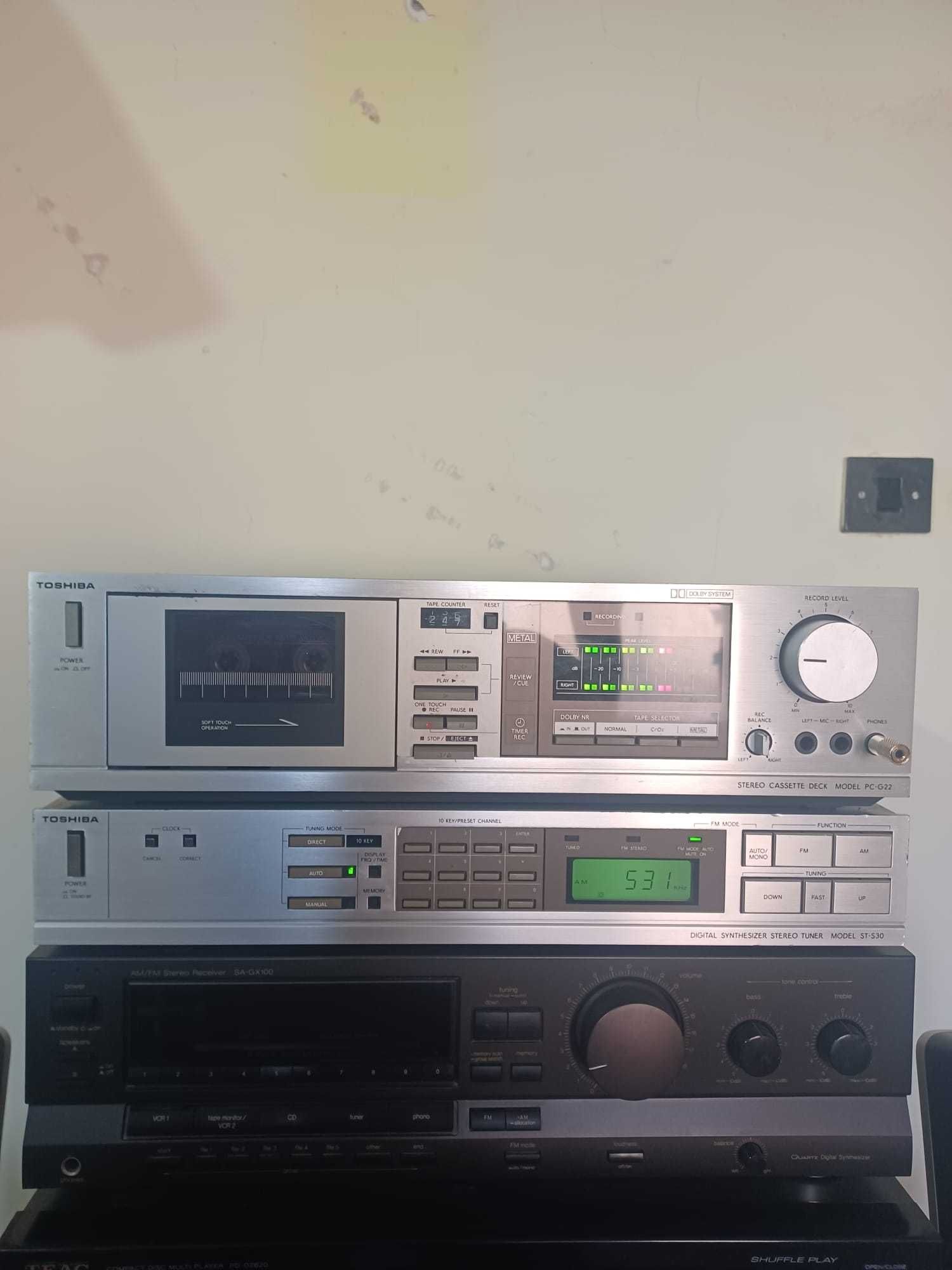 Deck si tuner Toshiba Japan .Curele noi .