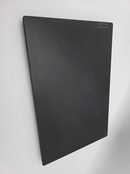 Laptop 15.6" FHD Lenovo V15 G4 IRU i3-1315U 8GBRam 512GBSSD Stare Buna