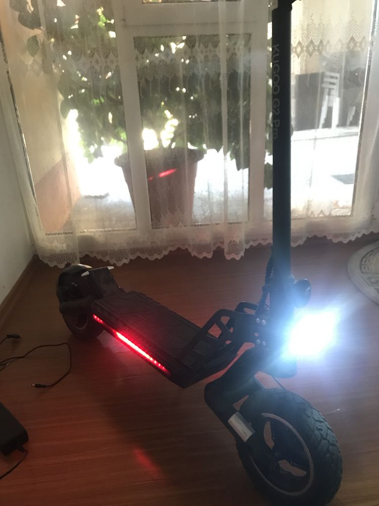 Trotineta electrica Kugoo G2 Pro,