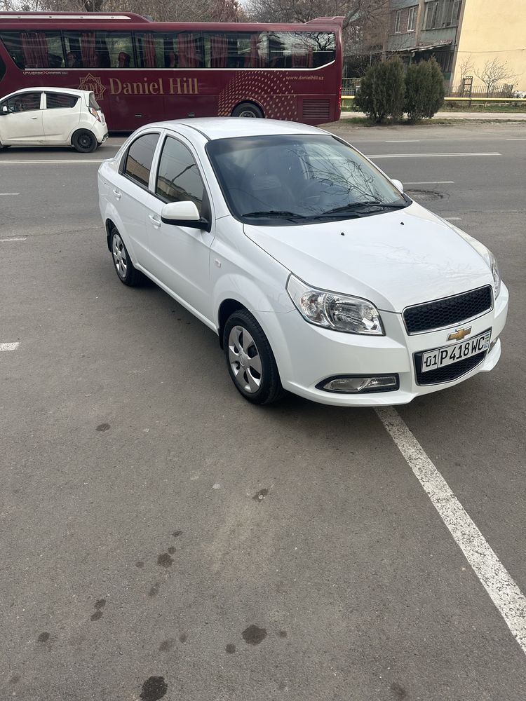 Neksia 3 arenda vikub