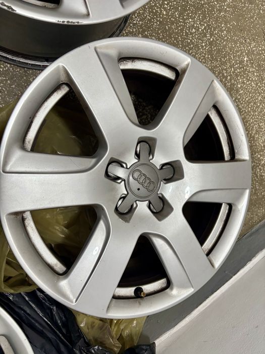 Set 4 Jante Audi 17 “ originale – Compatibile A4, A5, A6, A8, Q5, Q3,