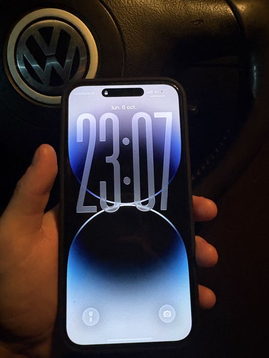 Vand urgent iphone 14 pro max !!