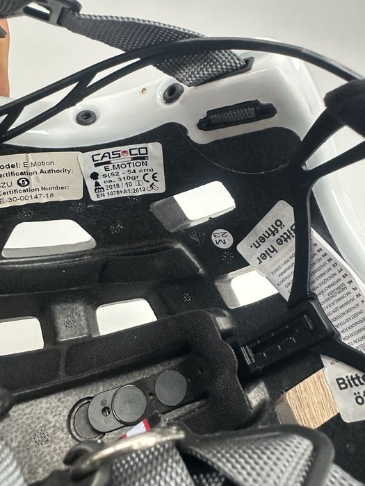 Каски по 30 лв бр