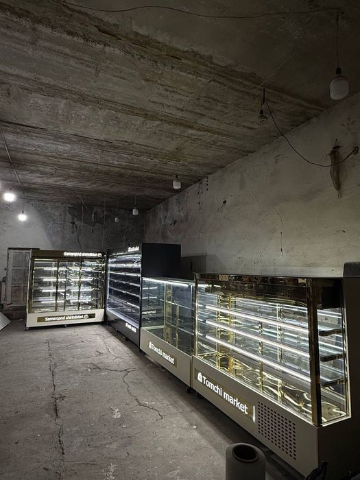 Холодильник витрина