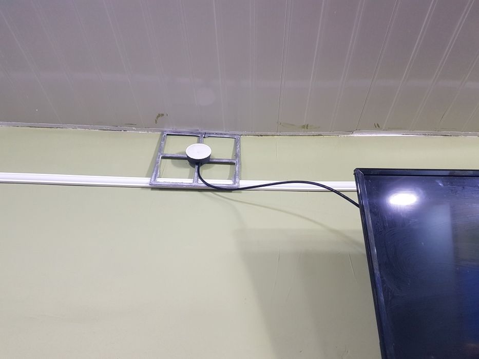 Konditsioner va televizor  3mln. Xolati zur. Yaqinda olingan