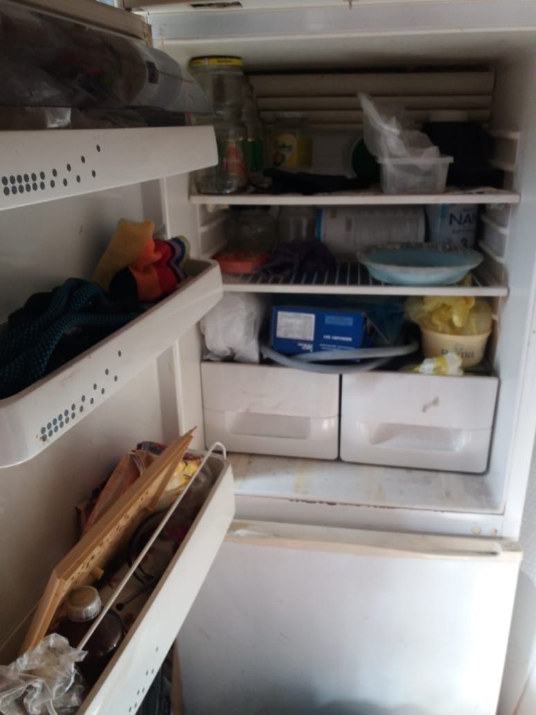 Продам 2 холодильника