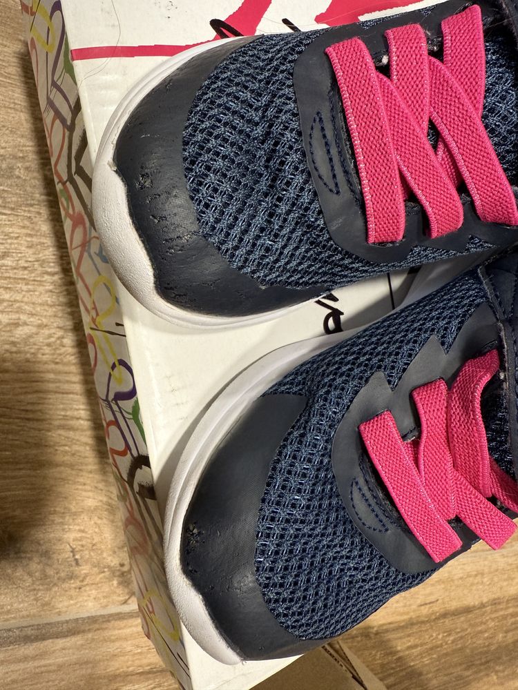 Маратонки Skechers 25 номер