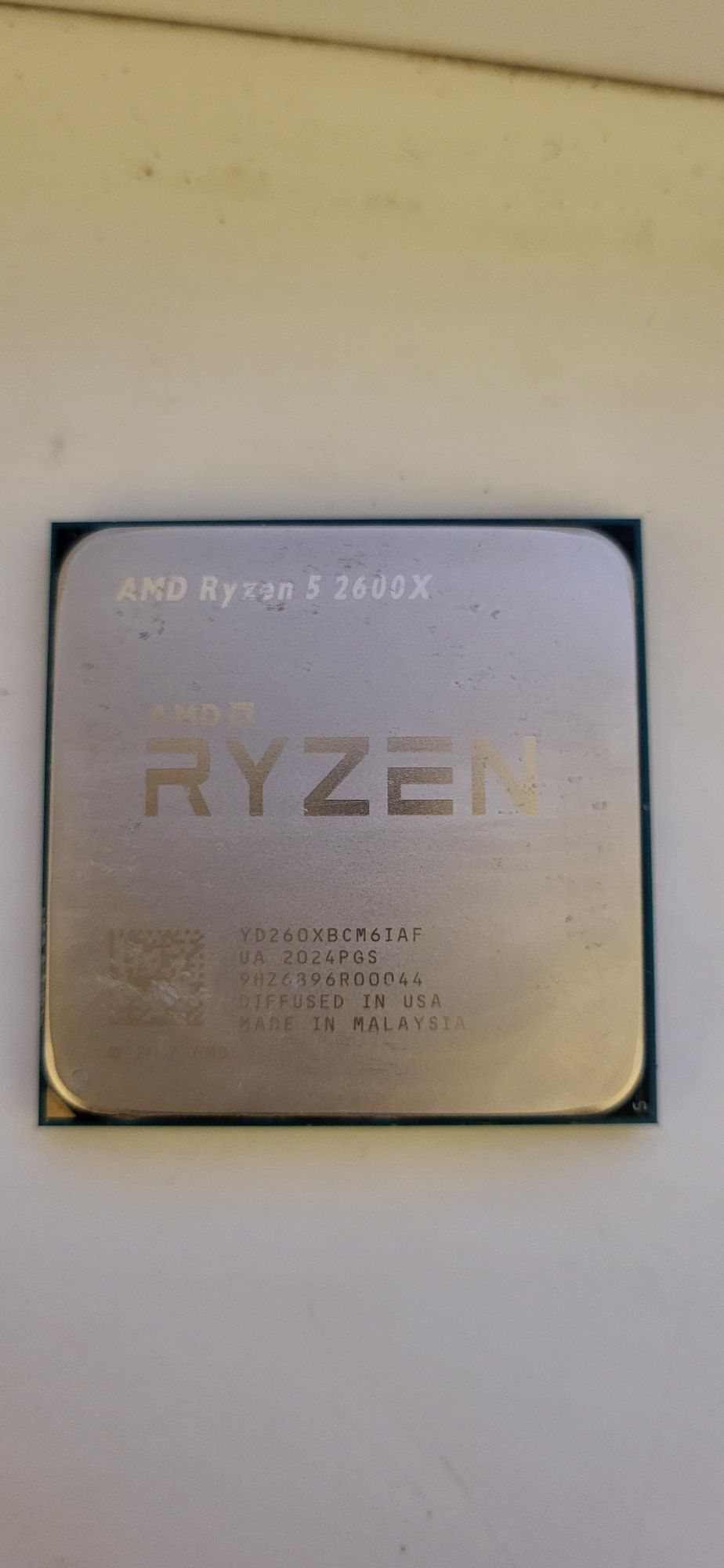 Продам  AMD Ryzen 5 2600x AM4  и ОЗУ DDR4 HyperX Fury RGB